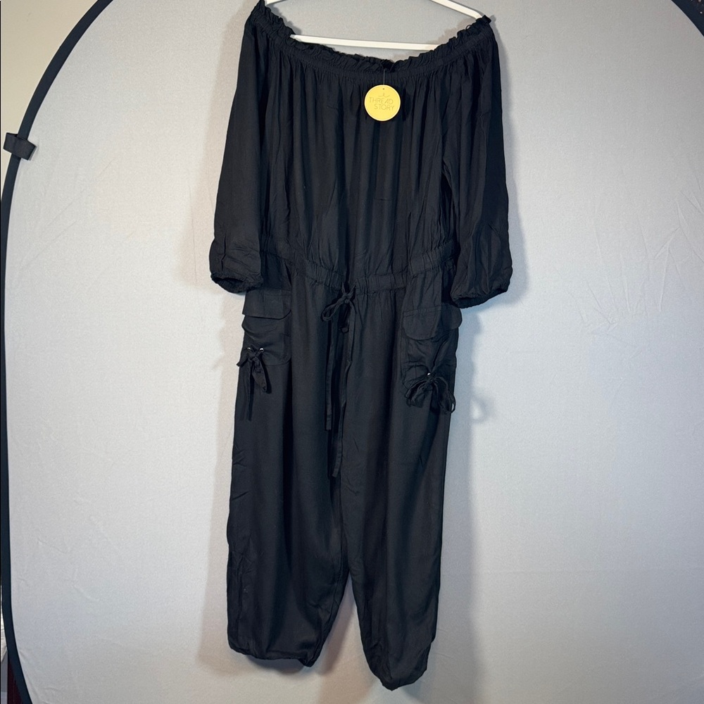 Chic Black Off-Shoulder Jumpsuit